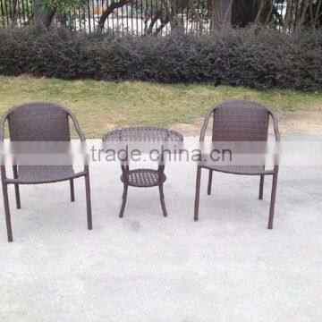 3 Pcs Outdoor Garden Coffee Table And Folding Chair photo-3