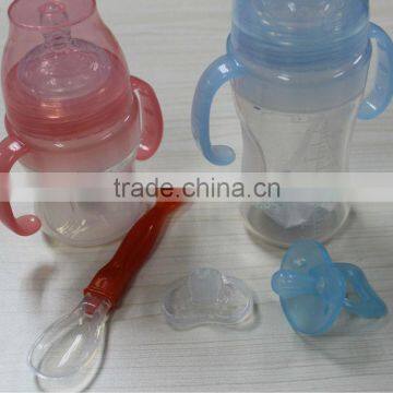 Safe silicone baby feeding bottle