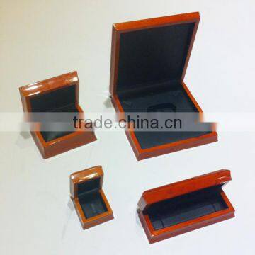 Premium Wooden Ring/Watch/bangle/Bracelet/Pendant/Necklace/Earring Jewelry Box photo-2
