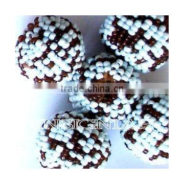 Handmade beaded beads