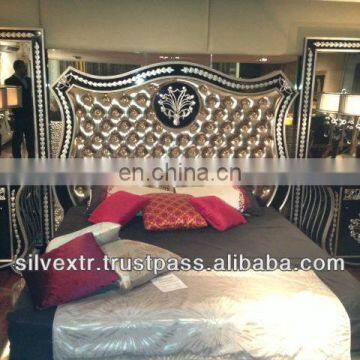 Galleria Special Carved Bed Set High Gloss Polish