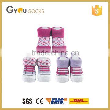 China suppliers cheap price New Born Baby Socks Baby shoe shape sock