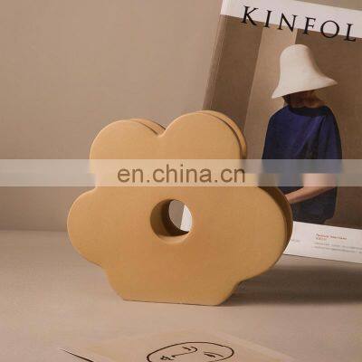 Wholesale INS Bud Vase Ceramic Art Geometric Flower Shape Floral Moranti Wedding Centerpieces & Table Decorations Ceramic Vase photo-4