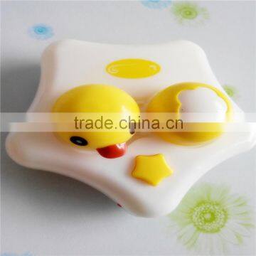 China wholesale cartoon contact lens cleaning case