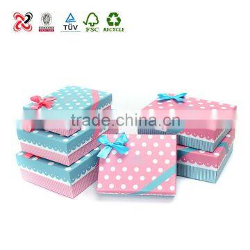 Customized Cardboard Folding Paper Gift Box With Magnet