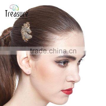 Brand Treasure horse brooch yiwu latest design fashion metal diamond horse brooch