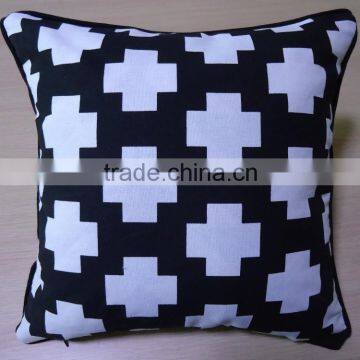 Embroidered Polyester/cotton Canvas Handemade Printing Outdoor Cushion