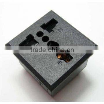 Universal plug and socket outlet universal socket with safety shutter