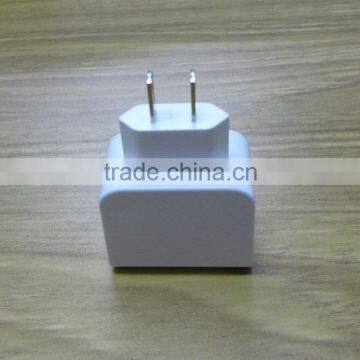 International Universal Protable USB Travel Adapter Charger/Multiple USB Wall Charger/Mobile Travel Charger