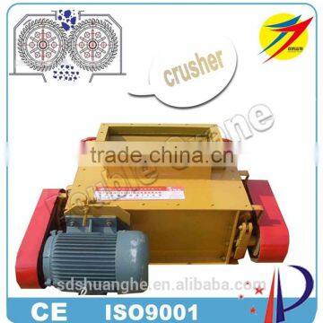 2015 feed pellet double break roller crusher for chicken farm