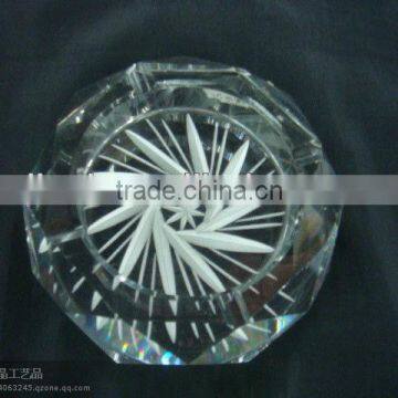 round cut crystal ashtray