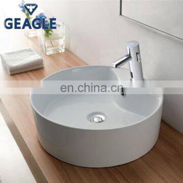 Public Toliet  Infrared Sensor Bathroom Faucet