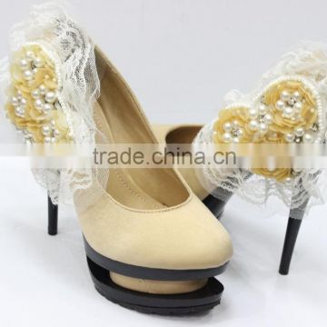 beautiful ladies weding heel shoes