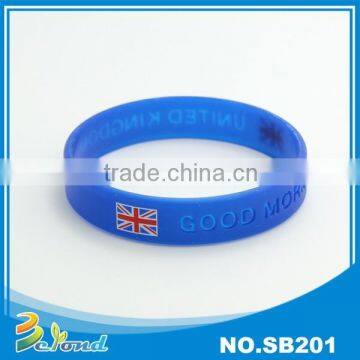 New products high quality embossed silicone wristbands