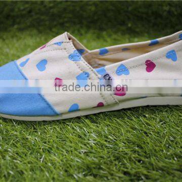 Heart printed fashion cloth shoes