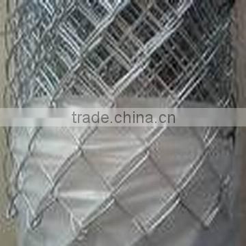 diamond mesh fence