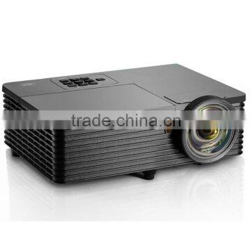 Ultra short throw digital projection dlp