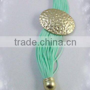 hot sale new design fashion wax line cotton bracelet green color with gold circle pendant