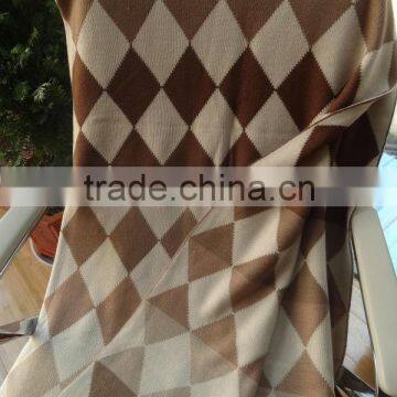 cable knit jacquarded blanket