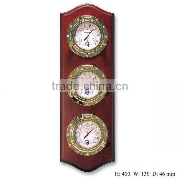 Nautical Porthole Weather Station