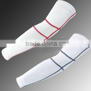 Color Stripe Sporting Arm Compression Sleeve