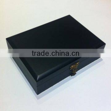 Black Leather Jewelry Showcase Collection photo-4