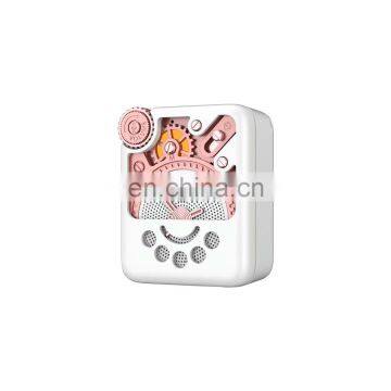 REMAX RB-M53 New Design Eco-friendly Portable Waterproof Bluetooth Speaker photo-2