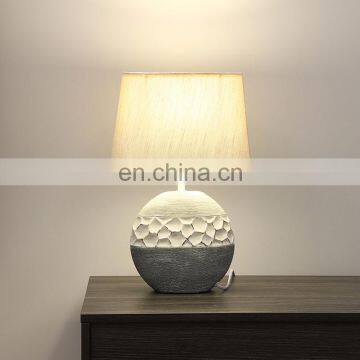 New Fancy Hotel Decoration Desk Light Antique Ceramic Table Lamp for Sale photo-2