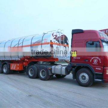 tractor truck with fuel tank semi-trailer