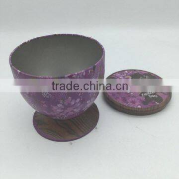 Decorative metal tins for candle