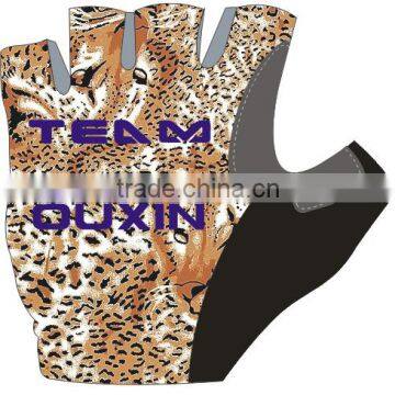 2015 international cycling gloves/non-slip bicycle glove/pro bike glove men half finger pro team golf gloves Sexy Leopard Grain