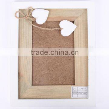 Cheap professional wooden shabby chic picture frames with love heart