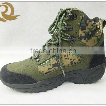 China hot sale outdoor army camouflage climbing hiking boots