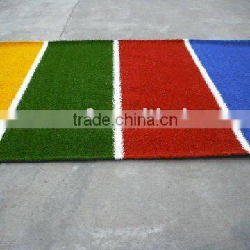 running track grass