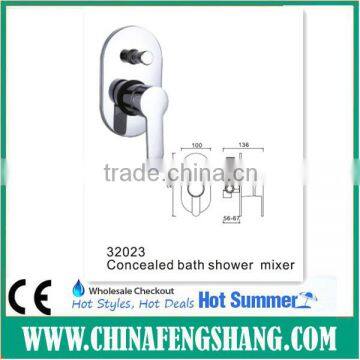 Round European style concealed bath mixer with divertor