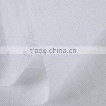 Mesh spunlace nonwoven for alcohol swab