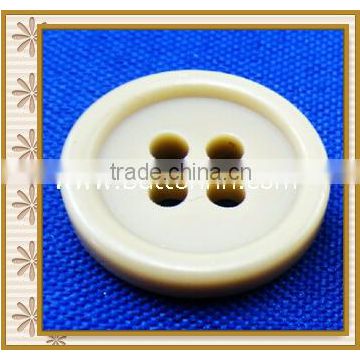 Elegant 20L resin 4 hole button for shirt