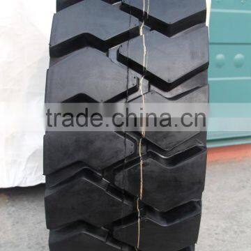TAIHAO Brand China Tyre Top China Brand for Soft Muddy Road Bobcat Skid Steer Tyre Sks-2 10-16.5 12-16.5 photo-2