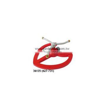 Rotary Metal 3-Arm Sprinkler With Heart Shape Base For Irrigation