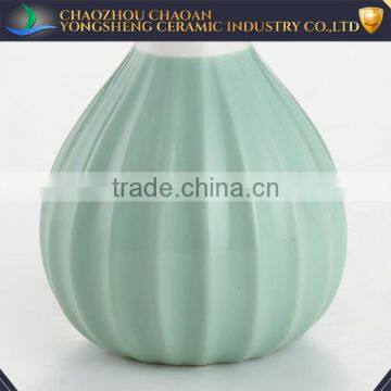Embossed Ceramic Small Flower Vase photo-2