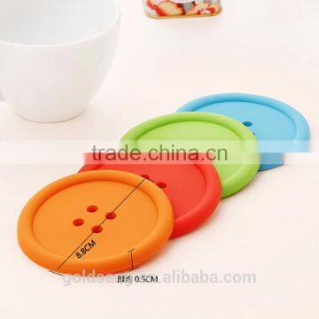 Creative and Cute Button Shape Silicone Baking Mat /round Hot-resistant Silicone Coffer Mat photo-4