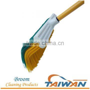 Curved Bristle All Around Broom