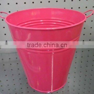 Pink metal flower pot