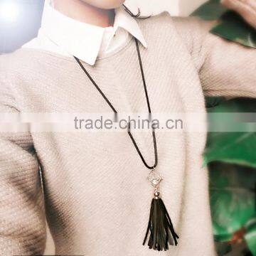 New Fashion Long Snake Chain Black Leatheroid Tassel Pendant Clear Glass Rhinestone Sweater Necklace