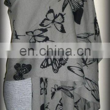 Woven and Knitted Cashmere With Block (Screen) Print photo-6