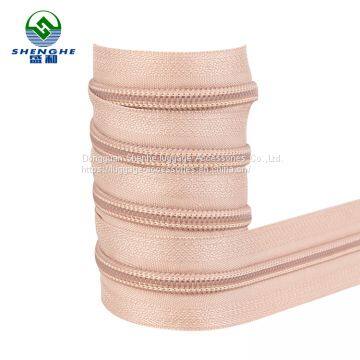 Upscale Travel Suitcase Accessories and Bag Parts Gold Teeth 5 10 Plain Long-shaped Zipper
