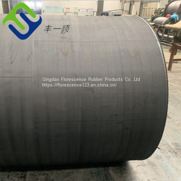 Marine cylindrical rubber fenders for port