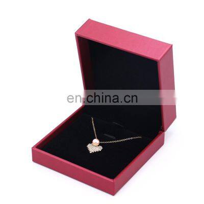 Wholesale Custom Luxury Red Pu Leather Jewelry Packaging Necklace Pendant Box