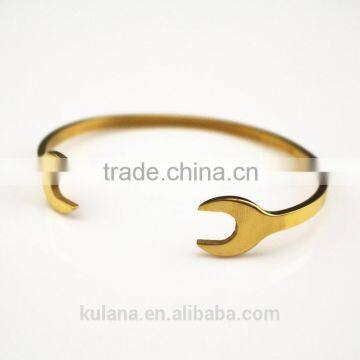 Antique Spanner design plain stainless steel bangle SG04