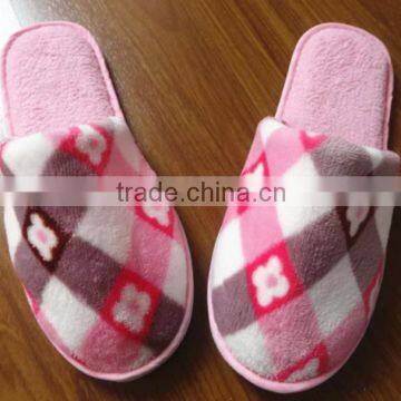 Cheap Indoor Slippers 18